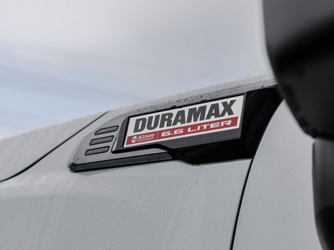 New 2026 GMC Sierra 2500 AT4 w/ AT4 Premium Plus Package image 7