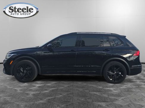 Used 2024 Volkswagen Tiguan SE R-Line FWD image 2
