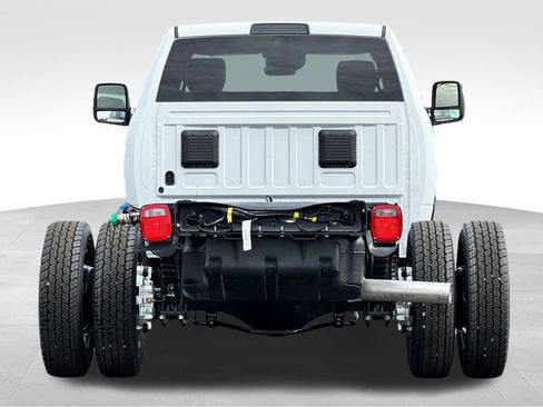 New 2026 RAM 4500 Tradesman AWD/4WD image 6