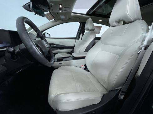 Certified 2024 Nissan Ariya AWD image 14