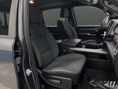 Used 2023 RAM 1500 Big Horn image 30