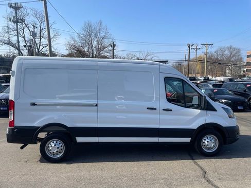 New 2026 Ford Transit 250 148 Medium Roof w/ Exterior Upgrade Package RWD image 33