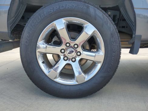 Used 2021 Ford F150 Lariat AWD/4WD image 9