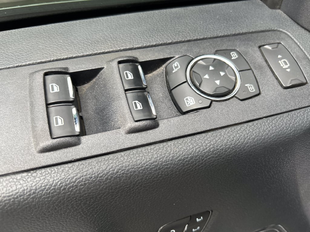 Used 2022 Ford F250 Platinum AWD/4WD image 19