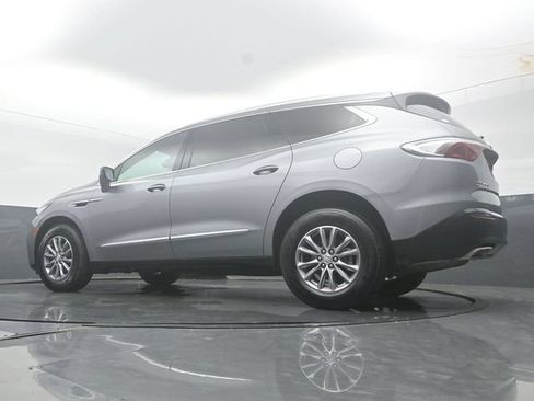 Used 2023 Buick Enclave Essence AWD/4WD image 53