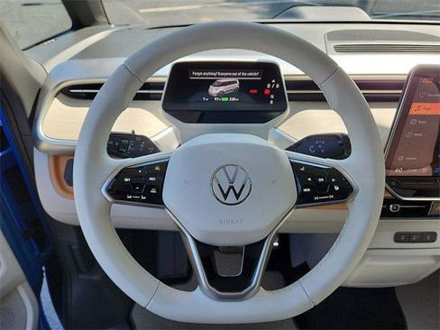 New 2025 Volkswagen ID. Buzz 1st Edition image 18