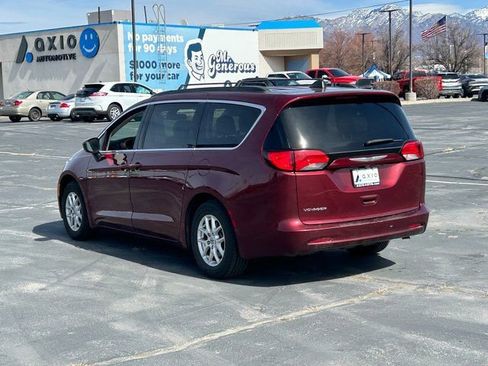 Used 2021 Chrysler Voyager Lxi image 5