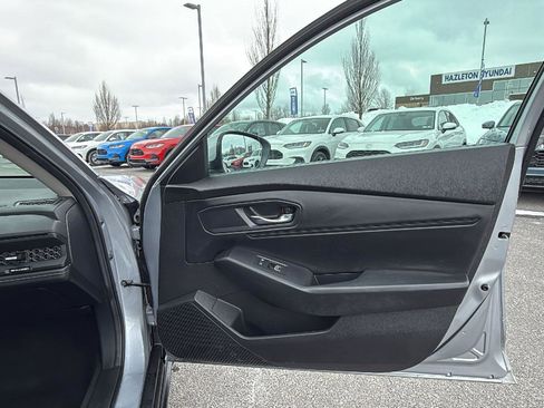 Used 2023 Honda Accord EX image 18