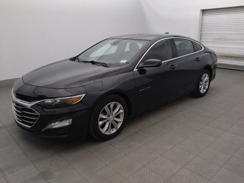 Used 2023 Chevrolet Malibu LT FWD image 2