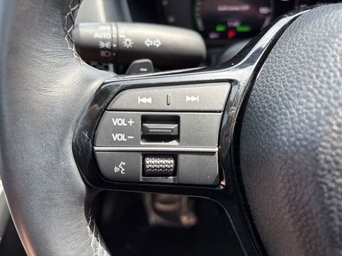 Used 2025 Honda Civic Sport image 7