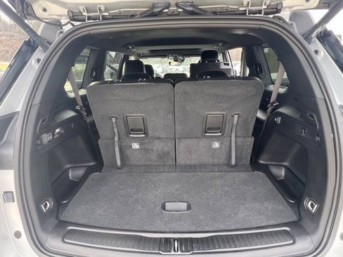 Used 2024 Jeep Grand Cherokee L Altitude image 26