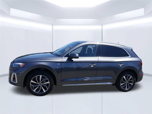 Certified 2023 Audi Q5 2.0T Premium Plus w/ Premium Plus Package AWD/4WD image 2