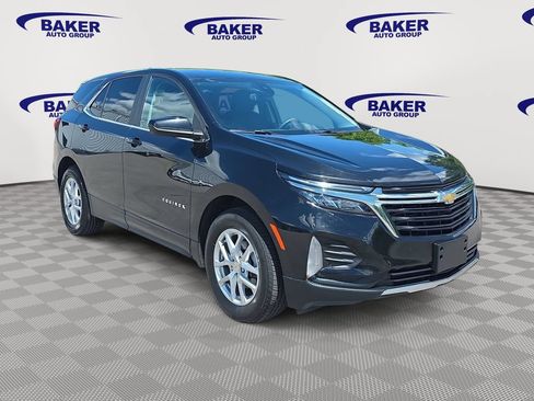 Used 2024 Chevrolet Equinox LT AWD/4WD image 3