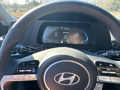 New 2026 Hyundai Elantra SE image 16