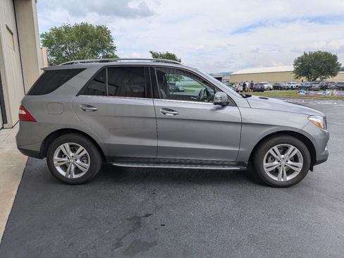 Used 2014 Mercedes-Benz ML 350 4MATIC image 4