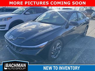 Certified 2025 Hyundai Elantra SEL video 2