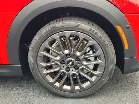 New 2026 MINI Cooper S image 9