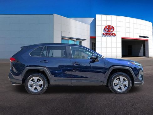 Used 2025 Toyota RAV4 XLE AWD/4WD image 8