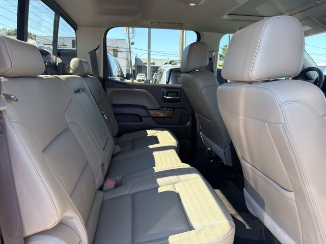 Used 2017 GMC Sierra 1500 SLT AWD/4WD image 12