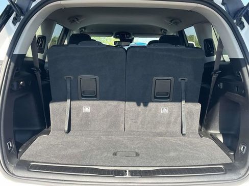 Used 2024 Jeep Grand Cherokee L Laredo image 21