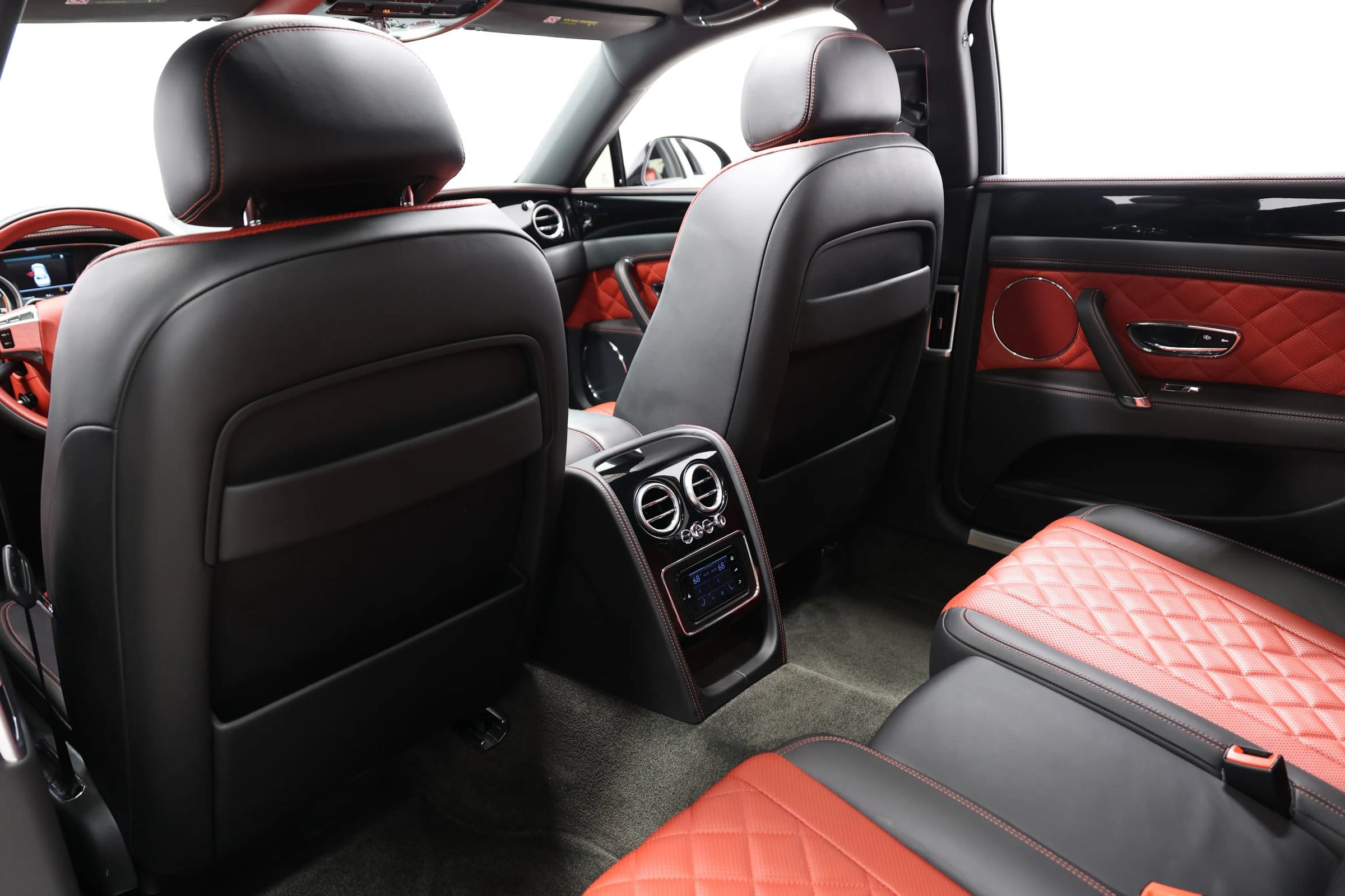 Used 2018 Bentley Flying Spur S V8 w/ Black Edition AWD/4WD image 63