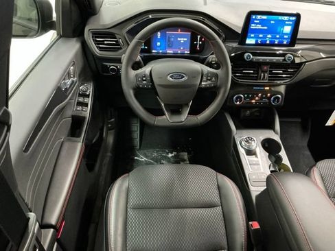 New 2026 Ford Escape ST-Line w/ Cold Weather Package AWD/4WD image 11