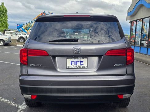 Used 2016 Honda Pilot EX image 4