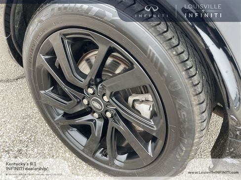 Used 2023 Land Rover Discovery S R-Dynamic image 11