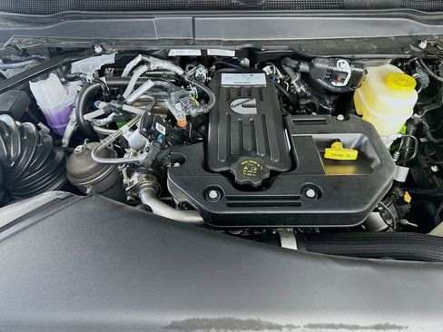 New 2026 RAM 3500 Tradesman AWD/4WD image 18