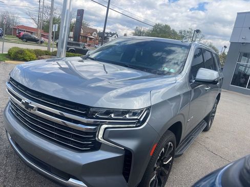 Used 2023 Chevrolet Tahoe LT w/ LT Signature Plus Package image 4