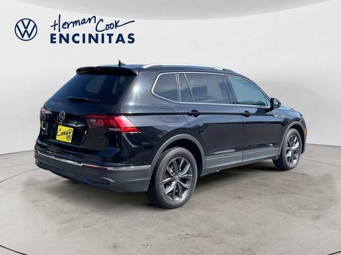 Certified 2022 Volkswagen Tiguan SE FWD image 5