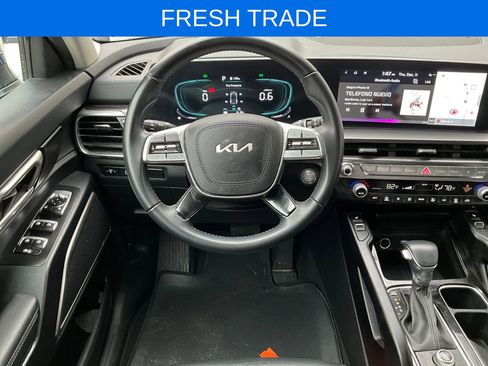 Used 2024 Kia Telluride S image 13