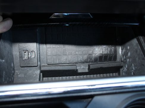 Used 2022 Ford F250 Platinum w/ FX4 Off-Road Package image 30