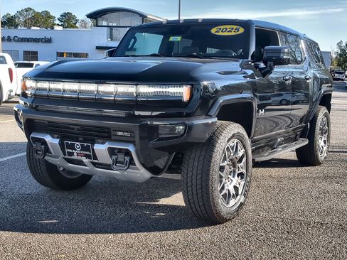 Used 2025 GMC Hummer EV 3X image 4