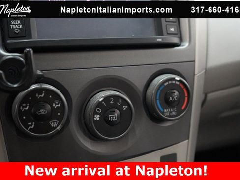 Used 2013 Toyota Corolla LE image 26