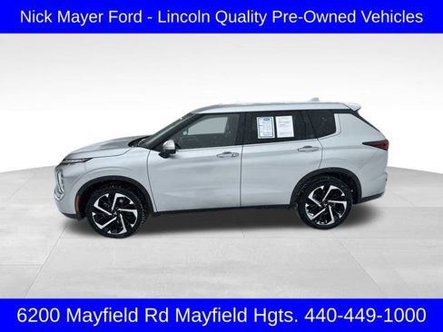 Used 2024 Mitsubishi Outlander SE image 4