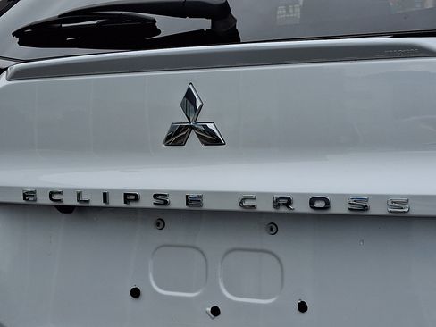 Used 2024 Mitsubishi Eclipse Cross Ralliart AWD/4WD image 31