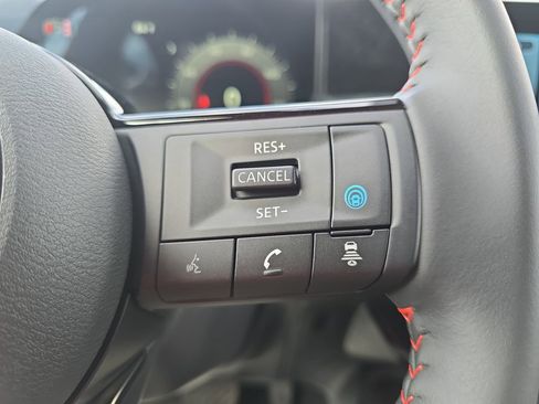 New 2026 Nissan Kicks SR image 22