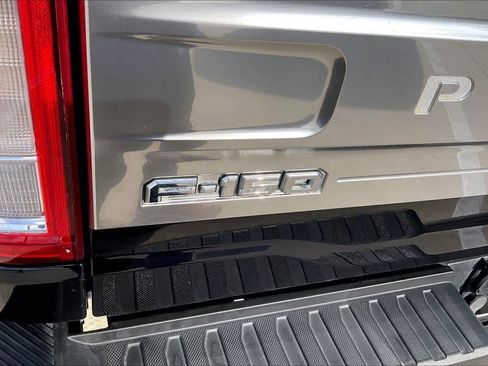 Used 2021 Ford F150 Platinum w/ Equipment Group 701A High AWD/4WD image 31