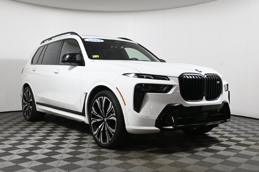 Certified 2024 BMW X7 M60i w/ Executive Package AWD/4WD image 9
