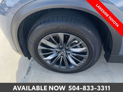 Used 2025 MAZDA CX-70 3.3 Turbo w/ Preferred Package AWD/4WD image 13
