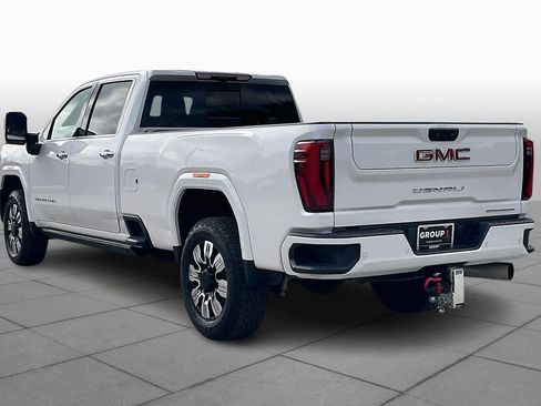 Certified 2024 GMC Sierra 3500 Denali w/ Denali Reserve Package image 11