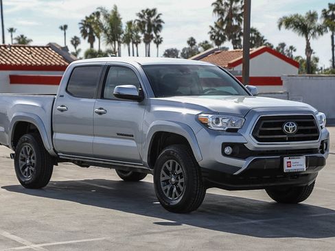 Certified 2023 Toyota Tacoma SR5 w/ Technology Package image 5