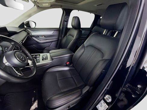 Used 2025 MAZDA CX-90 3.3 Turbo w/ Preferred Package AWD/4WD image 13