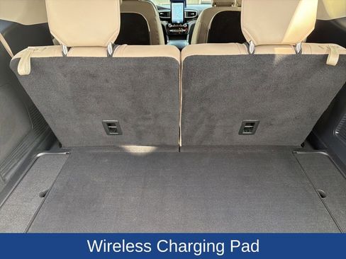 Used 2022 Ford Explorer Limited w/ Limited Technology Package image 11