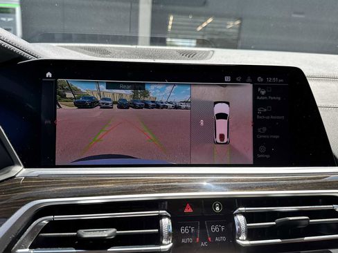 Used 2019 BMW X7 xDrive40i w/ Cold Weather Package AWD/4WD image 17