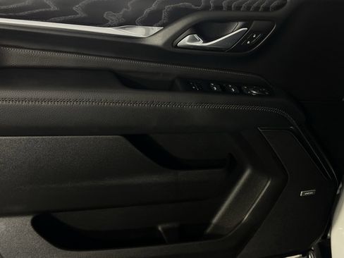 Used 2024 GMC Yukon Denali image 28