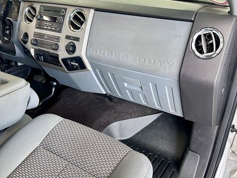 Used 2016 Ford F350 XLT image 11