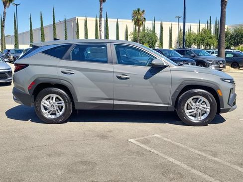 New 2026 Hyundai Tucson SE FWD image 32