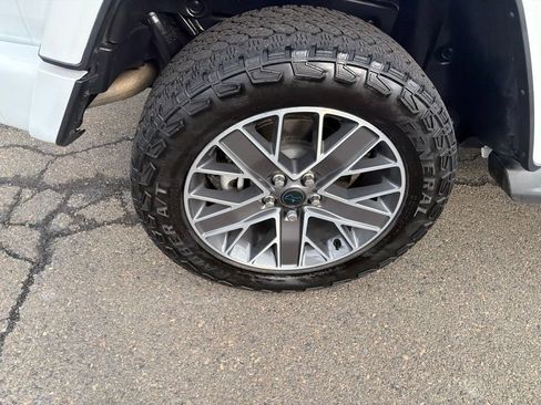 Used 2024 Jeep Wrangler High Altitude AWD/4WD image 34